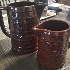 Marcrest Usa Daisy DOT PAIR PITCHERS